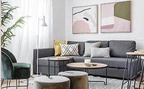 Style Apartments By Olala Homes